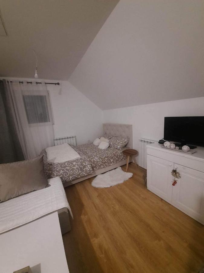Holiday Home Bozur 科拉欣 外观 照片
