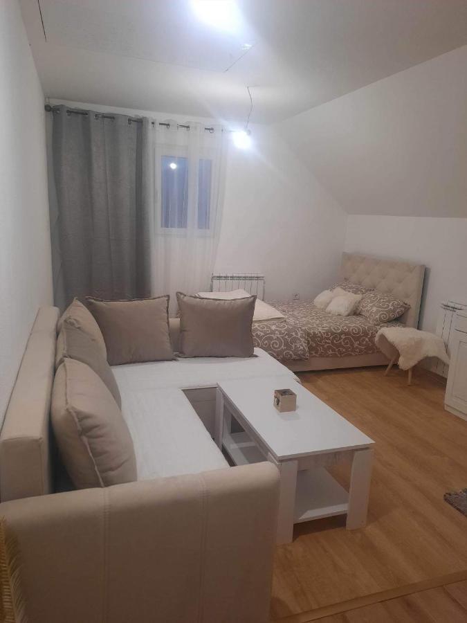 Holiday Home Bozur 科拉欣 外观 照片